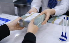 Nới trần vốn ngắn hạn lên 40%: Ngân hàng thêm room, thêm rủi ro