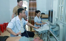Hơn 400 người dân ở Nghệ An được khám, sàng lọc các bệnh ung thư miễn phí