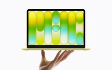 Vì sao nhiều người sẵn sàng trả thêm tiền để chọn MacBook thay vì laptop cấu hình cao hơn?