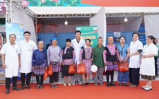 Bệnh viện Đa khoa Hà Thành tổ chức khám sức khỏe và phát thuốc miễn phí cho nhân dân xã Vân Hồ nhân dịp Ngày hội toàn dân bảo vệ an ninh Tổ quốc năm 2026