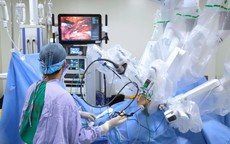 Kỷ nguyên mới của ngoại khoa ung thư: Đẩy mạnh ứng dụng robot trong phẫu thuật chuỗi ca bệnh khó