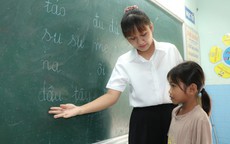 Học trò Raglai ở Khánh Hòa hào hứng với lớp học hè miễn phí