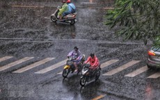 Miền Bắc tăng nhiệt, cảnh báo lũ quét, sạt lở đất vùng núi
