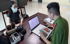 Bày bán hàng trăm sản phẩm giả mạo thương hiệu nổi tiếng, chủ cửa hàng ở Phú Thọ bị khởi tố