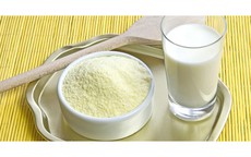 Trẻ uống sữa công thức sớm cần lưu ý gì?