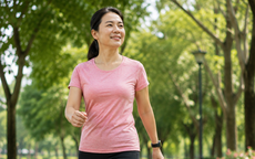 Sau tuổi 40, mỗi ngày cần đi bộ bao lâu để hạn chế tích mỡ bụng?