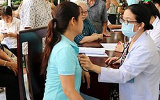 TPHCM: Bệnh viện ĐKKV Hóc Môn dẫn đầu khám sức khỏe toàn dân