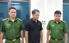 Bắt giám đốc liên quan vụ lan can kè sông Hồng gãy, đổ ở Lào Cai