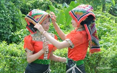 Rực rỡ sắc màu Tết Độc lập tại Làng Văn hóa các dân tộc Việt Nam