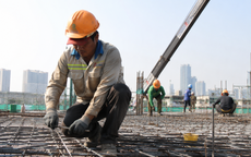 Cách phòng ngừa say nóng, kiệt sức tại công trường, nhà xưởng