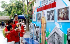 Hàng nghìn người về thăm quê Bác dịp Quốc khánh