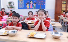 Thủ tướng yêu cầu khẩn trương ban hành quy định tổ chức bữa ăn bán trú