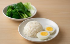 Tiêu chảy có ăn trứng được không?