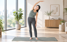 Khi cơ thể cứng khớp, nên tập yoga buổi sáng hay chiều?