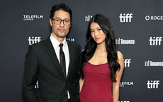 Vẻ ngoài tuổi 21 của con gái út Johnny Trí Nguyễn