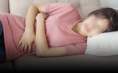 Ra máu sau quan hệ, người phụ nữ phát hiện mắc cùng lúc 2 bệnh ung thư