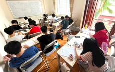 Dạy 'chéo môn' cho học sinh mình phụ trách có vi phạm quy định dạy thêm?