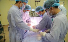 Kiến nghị mở rộng điều kiện hưởng trợ cấp với người mắc ung thư, suy thận