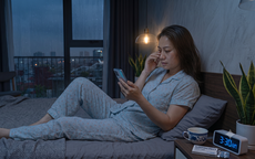 Vì sao càng cố ngủ càng mất ngủ và cách khắc phục