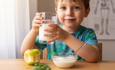 Trẻ em, người già ai cần canxi nhiều hơn?