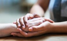 Vì sao cần hỗ trợ tâm lý cho người nhiễm HIV?