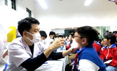 Tỷ lệ sâu răng ở trẻ em Việt Nam chạm mức 90%: Bác sĩ nha khoa khuyên gì?