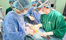 Phát hiện khối u đầu tụy nguy hiểm từ cú ngã tình cờ