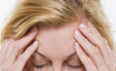 Chóng mặt dữ dội tưởng đột quỵ, hóa ra do 'sỏi tai'