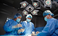 Tập đo&#224;n Y khoa Ho&#224;n Mỹ v&#224; Strasys hợp t&#225;c th&#250;c đẩy đổi mới v&#224; n&#226;ng cao chất lượng dịch vụ y tế