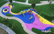 C&#244;ng vi&#234;n Cầu Giấy &#39;kho&#225;c &#225;o mới&#39; sau 8 th&#225;ng tu sửa