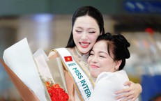 Mẹ đẻ Hoa hậu Kiều Duy g&#226;y ch&#250; &#253; khi tiễn con g&#225;i đi thi Hoa hậu Quốc tế