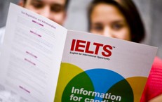 Nhiều trường đại học r&#224; so&#225;t lại chứng chỉ IELTS sau sự cố kỹ thuật