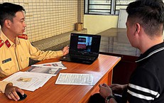 Người d&#226;n quay video vi phạm gửi CSGT, loạt t&#224;i xế bất ngờ khi bị gọi l&#234;n nộp phạt 