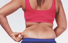 5 b&#224;i tập gi&#250;p giảm mỡ eo hiệu quả hơn plank nghi&#234;ng sau 45 tuổi