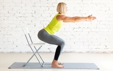 B&#224;i tập đứng 8 ph&#250;t gi&#250;p tăng  sức mạnh nhanh hơn tập tạ