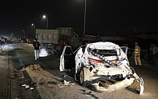 Tai nạn li&#234;n ho&#224;n tr&#234;n V&#224;nh đai 3 H&#224; Nội: 1 xe biến dạng, 2 người bị thương