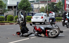 Quy định mới từ 15/12/2025: Tổ chức, c&#225; nh&#226;n cứu gi&#250;p nạn nh&#226;n bị tai nạn giao th&#244;ng được hỗ trợ tiền