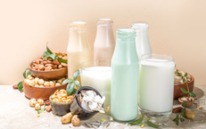 Uống sữa hạt thay bữa s&#225;ng c&#243; tốt kh&#244;ng?