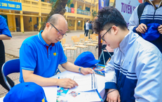 Tuyển sinh 2026: Loạt trường đại học tiếp tục &#39;săn&#39; th&#237; sinh c&#243; chứng chỉ SAT