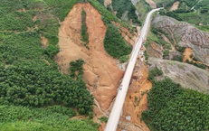 Tổ chức giao th&#244;ng tạm thời tr&#234;n cao tốc La Sơn - H&#242;a Li&#234;n do nguy cơ sạt lở