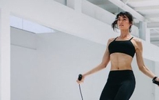 B&#237; quyết nhảy d&#226;y tại nh&#224; đốt mỡ hiệu quả gấp 3 lần đi bộ