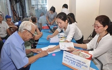 Đề xuất tăng mức trợ cấp cho người từ 75 tuổi kh&#244;ng c&#243; lương hưu