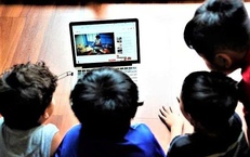 Ph&#225;t triển hệ thống dịch vụ bảo vệ trẻ em tr&#234;n kh&#244;ng gian mạng