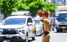 Kh&#244;ng cần mang giấy tờ xe khi tham gia giao th&#244;ng: Đỡ phiền to&#225;i lại c&#244;ng bằng, ch&#237;nh x&#225;c