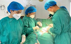 Mổ cấp cứu kịp thời, cứu an toàn thai nhi 40 tuần có dấu hiệu suy thai