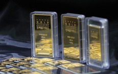 Giá vàng suy yếu do lạm phát Mỹ thấp hơn dự kiến