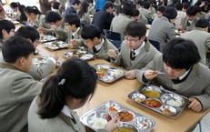 Tại sao mỗi trường học cần một chuy&#234;n gia dinh dưỡng chuy&#234;n tr&#225;ch?