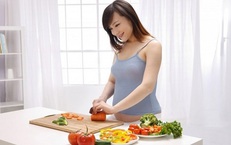 Uống vitamin và khoáng chất vào thời điểm nào là tốt nhất cho phụ nữ mang thai?