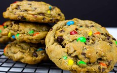 5 loại thực phẩm gây đứt gãy collagen nhanh nhất bạn đang ăn hàng ngày