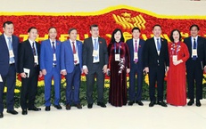 Bộ trưởng Đào Hồng Lan cùng 29 đại biểu đoàn Bộ Y tế dự Đại hội Thi đua yêu nước toàn quốc lần thứ XI